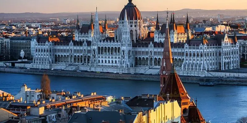 Budapest Office