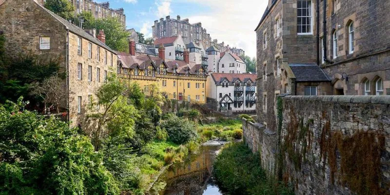 Air Transat Edinburgh Office in Scotland