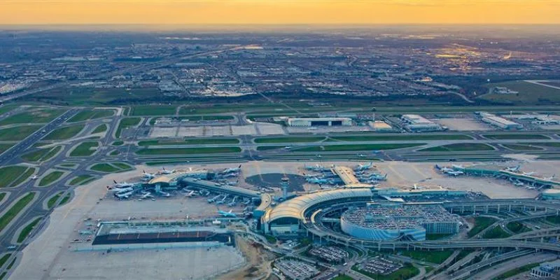 Air Transat Toronto Pearson Office