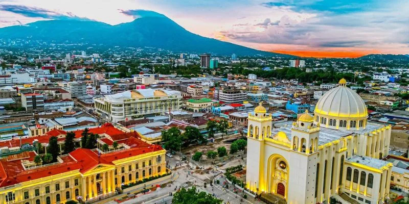 Bahamasair San Salvador Office in El Salvador