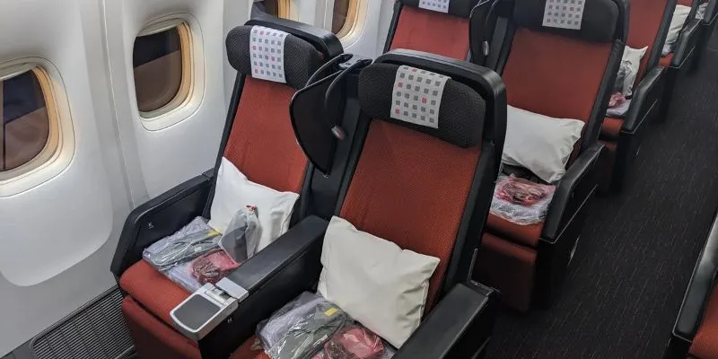 Japan Airlines Premium Economy Review