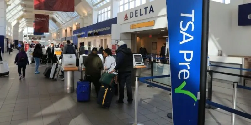 Security Wait Times at LaGuardia Airport